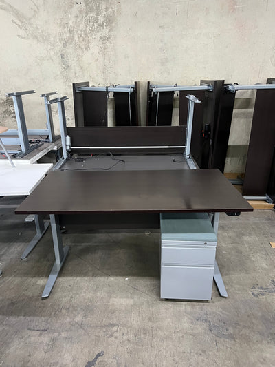 PRE OWNED HEIGHT ADJUSTABLE TABLE - ESPRESSO